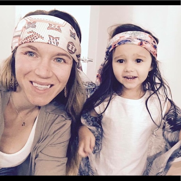 Meet your Posher, Scarlett - Picture 2 of 8